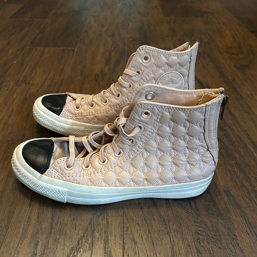 Converse Chuck Taylor All Star Zip High-top Quilted Leather Pink Sneaker 7.5